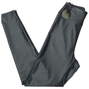 Offline By Aerie Women Real Luxe Hi-Rise Faux Leather Leggings S/Short